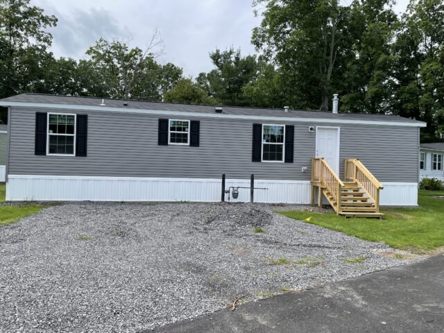Woodlawn MHC — Lot 93