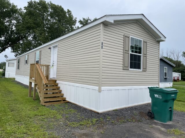 Canandaigua — Lot 88