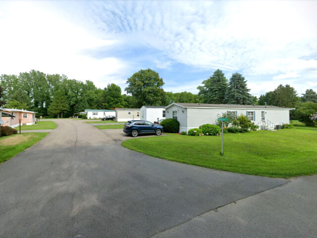 Oakwood Estates MHC